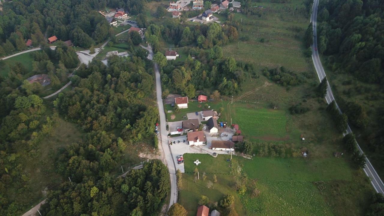 House Pox Hotel Plitvicka Jezera Luaran gambar